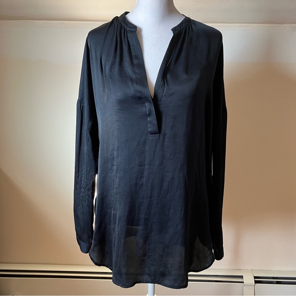 Vince Oversized Blue Long Sleeve Blouse size Small - Picture 2 of 9